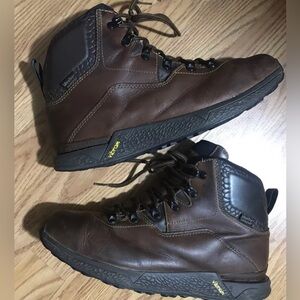 Red Wing Men size 11 Canyon Hiking Boots Brown Leather Lace Up Vibram Sole